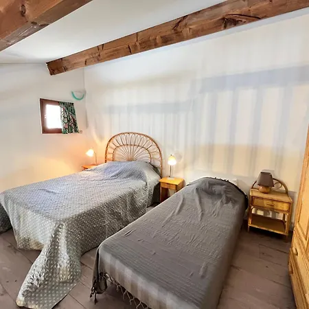 Villa Jolie D'angle Pour 5 Couchages, Clim Sejour, Terrasse, Parking Dans Securisee Piscine Commune 400m De La Lrjp16 Portiragnes