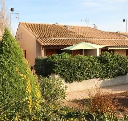 Jolie D'angle Pour 5 Couchages, Clim Sejour, Terrasse, Parking Dans Securisee Piscine Commune 400m De La Lrjp16 Villa *