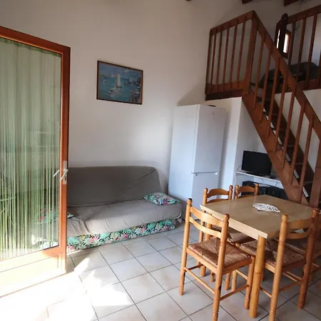 וילה Belle 5 Couchages Terrasse Parking Dans Securisee Piscine Commune 400m De La Lrjp16 *