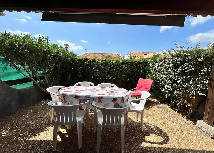 Jolie D'angle Pour 5 Couchages, Clim Sejour, Terrasse, Parking Dans Securisee Piscine Commune 400m De La Lrjp16 빌라