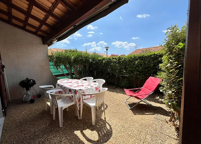 Jolie D'angle Pour 5 Couchages, Clim Sejour, Terrasse, Parking Dans Securisee Piscine Commune 400m De La Lrjp16 포르티하뉴